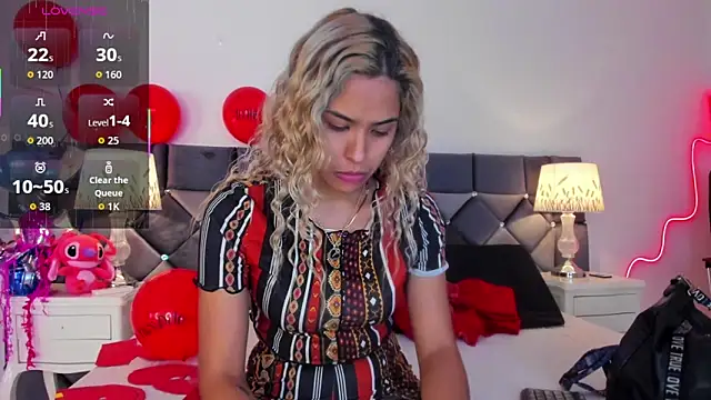 Snapshot of _Giorgiina_ chatting on 02-16-26, 12:37 Giorgiina online show from 02-16-26, 12:37