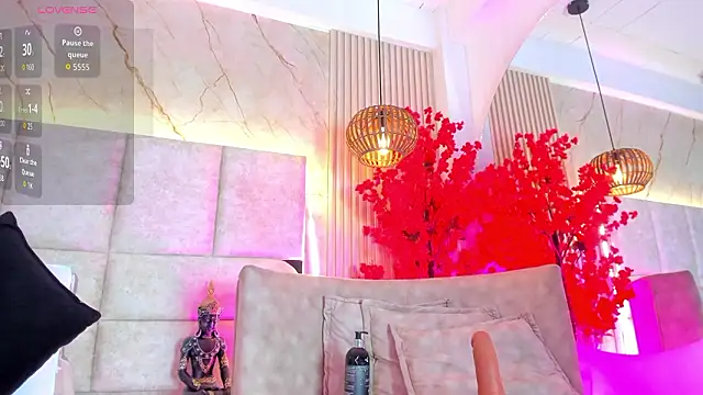 EmmaLovve online show from 03-06-26, 02:28