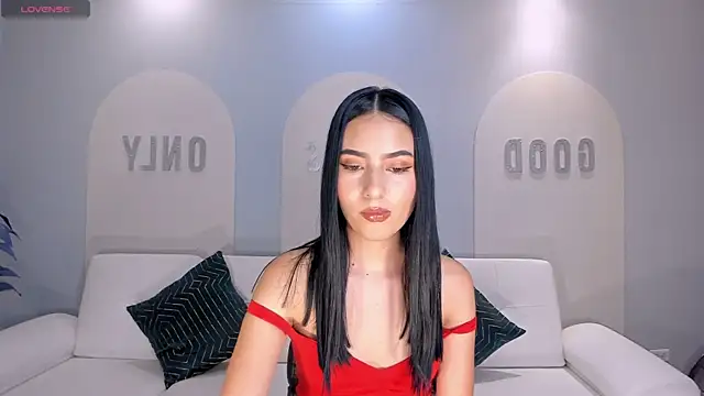 LucieMartin online show from 04-27-26, 08:29