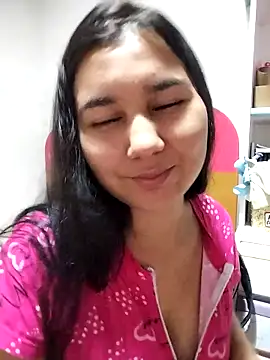 Snapshot of Merliah_1 chatting on 02-10-26, 03:55 Merliah 1 online show from 02-10-26, 03:55