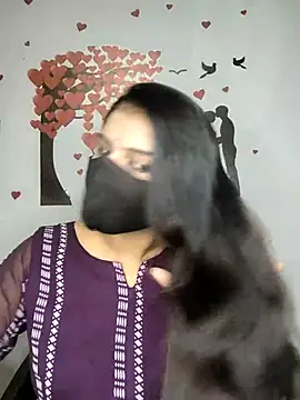 Snapshot of Alix_cuti chatting on 02-21-26, 03:03 Alix cuti online show from 02-21-26, 03:03