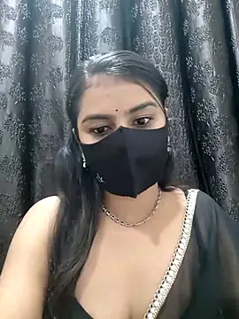 Snapshot of Alix_cuti chatting on 05-20-26, 04:37 Alix cuti online show from 05-20-26, 04:37