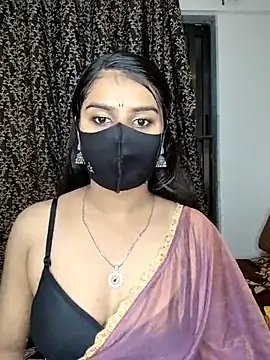 Snapshot of Alix_cuti chatting on 05-13-26, 05:53 Alix cuti online show from 05-13-26, 05:53