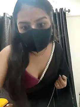 Snapshot of Alix_cuti chatting on 05-28-26, 02:45 Alix cuti online show from 05-28-26, 02:45