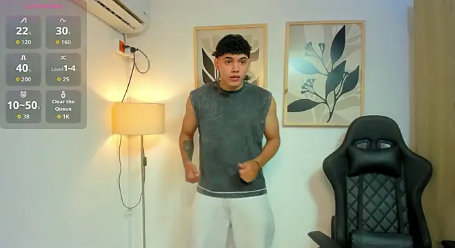 Snapshot of justin_payn14 chatting on 07-11-26, 12:49 justin payn14 online show from 07-11-26, 12:49