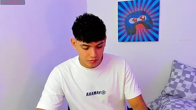 Snapshot of justin_payn14 chatting on 02-04-26, 07:31 justin payn14 online show from 02-04-26, 07:31