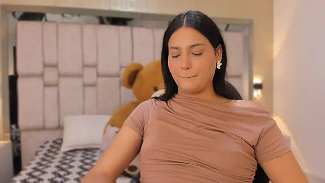 ValeryCooper18 online show from 02-13-26, 07:58