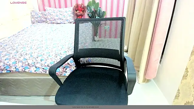 HornyAsianXxX online show from 04-08-26, 11:01