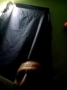 bigbooietx online show from 02-18-26, 08:33