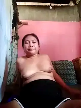 hot pilipina25xxx online show from 05-25-26, 04:45