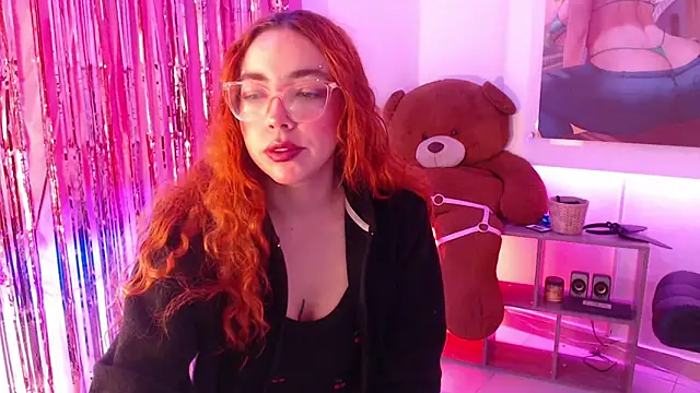 Snapshot of mere_in_redd chatting on 05-09-26, 11:24 mere in redd online show from 05-09-26, 11:24