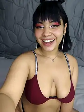 zoe love18 online show from 04-10-26, 03:57