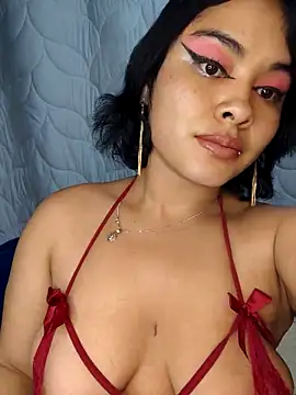 zoe love18 online show from 04-16-26, 03:51