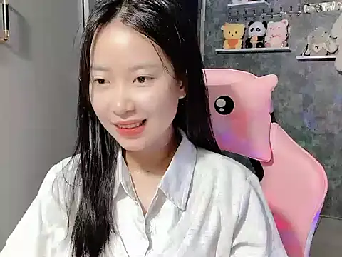 Linne6789 online show from 04-03-26, 02:29