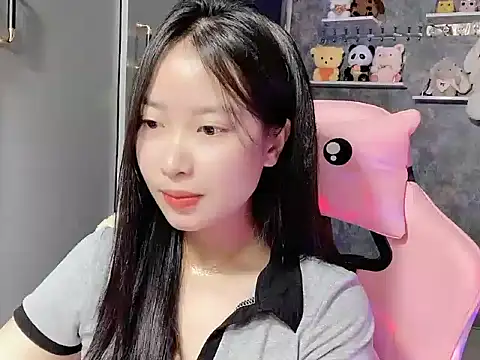 Linne6789 online show from 04-04-26, 04:30