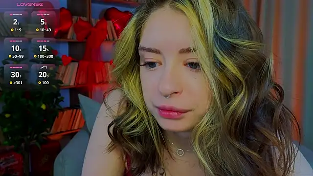 Snapshot of kate__rIna chatting on 02-12-26, 02:11 kate rIna online show from 02-12-26, 02:11