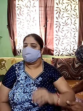 HoneyHush online show from 02-18-26, 06:11