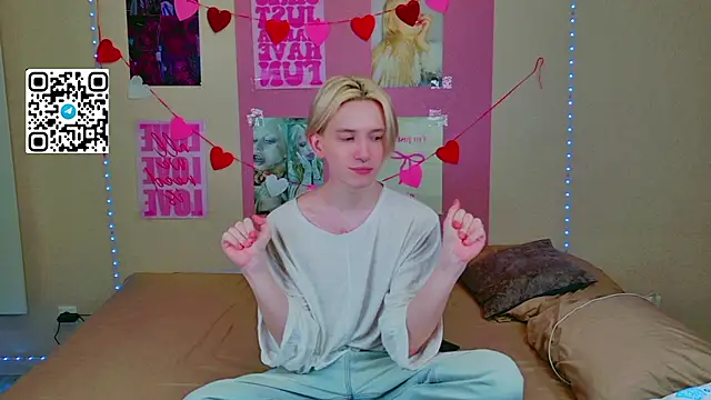 Snapshot of Ron_Vilss chatting on 02-21-26, 06:26 Ron Vilss online show from 02-21-26, 06:26