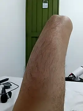 elvergon8721 online show from 02-11-26, 01:44