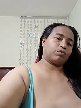 Snapshot of BustySexy_Nataly chatting on 06-17-26, 08:08 BustySexy Nataly online show from 06-17-26, 08:08
