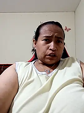 Snapshot of BustySexy_Nataly chatting on 05-04-26, 05:44 BustySexy Nataly online show from 05-04-26, 05:44