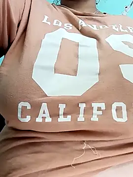 BustySexy Nataly online show from 03-06-26, 01:50