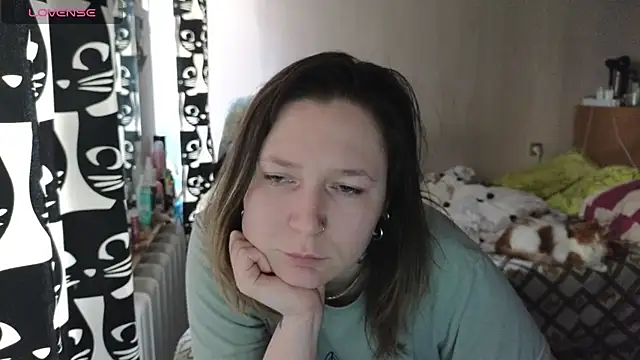 Ozalin  online show from 04-13-26, 12:09