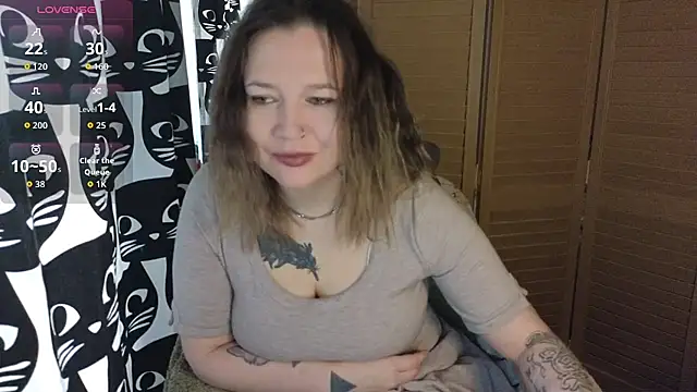 Snapshot of Ozalin_ chatting on 06-01-26, 12:27 Ozalin online show from 06-01-26, 12:27