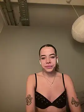 JulietSugar online show from 02-21-26, 09:39