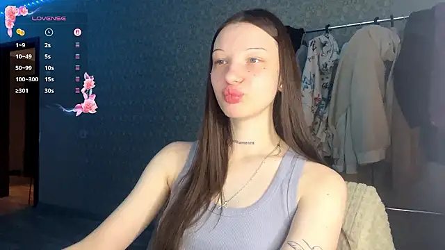 LumPetal online show from 03-03-26, 03:46