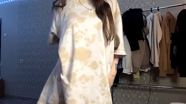 LumPetal online show from 02-17-26, 04:54