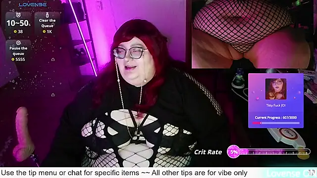 Snapshot of RileySynn chatting on 06-24-26, 06:39 RileySynn online show from 06-24-26, 06:39