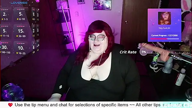 Snapshot of RileySynn chatting on 08-07-26, 12:44 RileySynn online show from 08-07-26, 12:44
