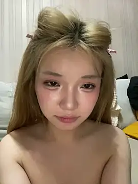 Snapshot of Rabbit-15 chatting on 06-02-26, 12:38 Rabbit-15 online show from 06-02-26, 12:38