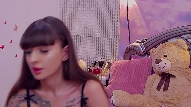 KayaRosse online show from 02-13-26, 05:07