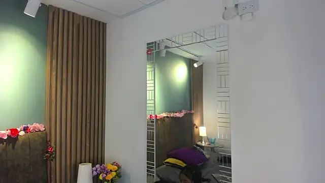 Snapshot of HannaWen_ chatting on 05-21-26, 08:17 HannaWen online show from 05-21-26, 08:17