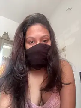 Snapshot of Divya-03 chatting on 02-01-26, 06:11 Divya-03 online show from 02-01-26, 06:11