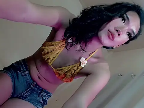 Snapshot of girlyteengrl chatting on 07-11-26, 05:08 girlyteengrl online show from 07-11-26, 05:08