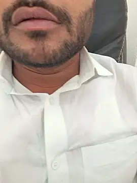 hot---boy1 online show from 03-12-26, 08:29