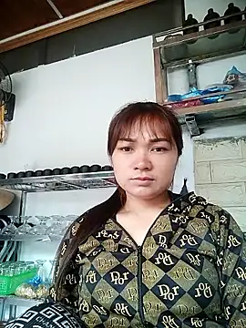 Snapshot of cute-hiphop chatting on 05-19-26, 03:35 cute-hiphop online show from 05-19-26, 03:35