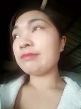 Snapshot of cute-hiphop chatting on 04-22-26, 01:34 cute-hiphop online show from 04-22-26, 01:34