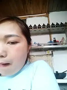 Snapshot of cute-hiphop chatting on 05-30-26, 03:46 cute-hiphop online show from 05-30-26, 03:46