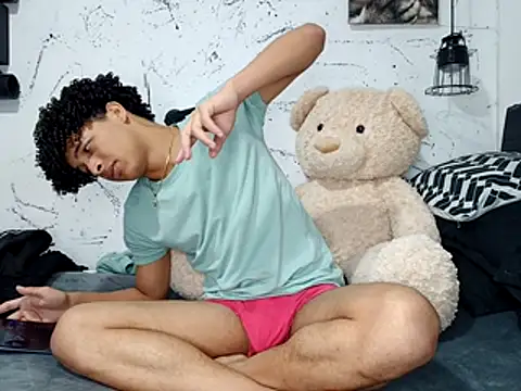 ian smith  online show from 03-26-26, 01:15