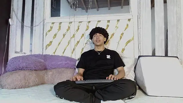 ian smith  online show from 04-10-26, 12:01