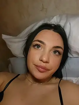 HotDevilGirl  online show from 02-16-26, 05:11