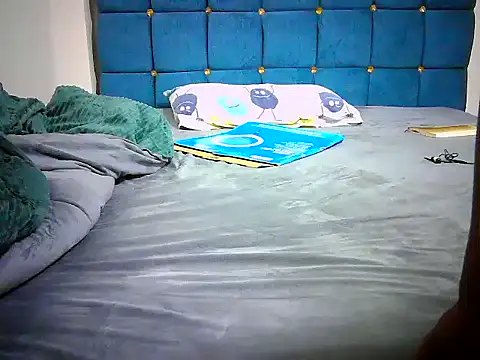 Lebo2004 online show from 03-06-26, 06:47