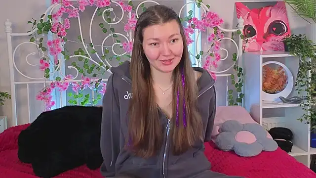 Snapshot of TobiMillinor chatting on 02-18-26, 07:39 TobiMillinor online show from 02-18-26, 07:39