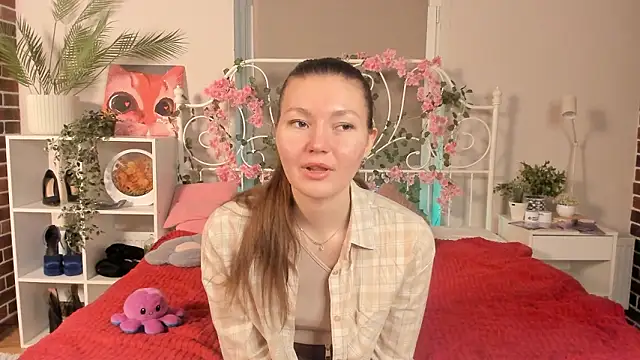 Snapshot of TobiMillinor chatting on 02-25-26, 08:08 TobiMillinor online show from 02-25-26, 08:08