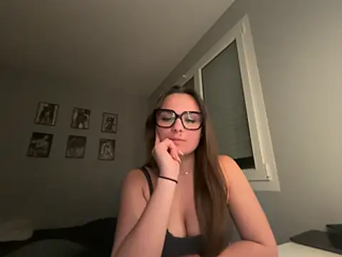 alixxxm7 online show from 02-10-26, 10:09