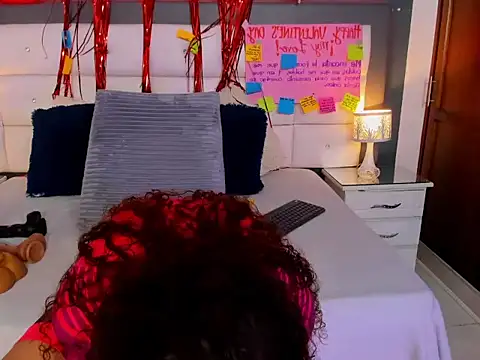 RED VIOLETH online show from 02-16-26, 01:54